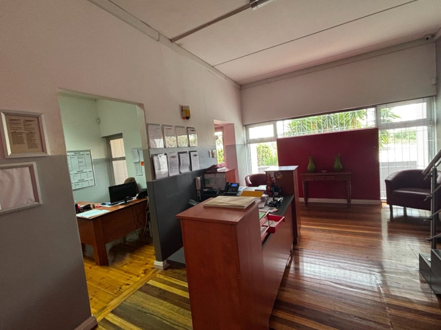 Commercial Property for Sale in Neave Industrial Eastern Cape